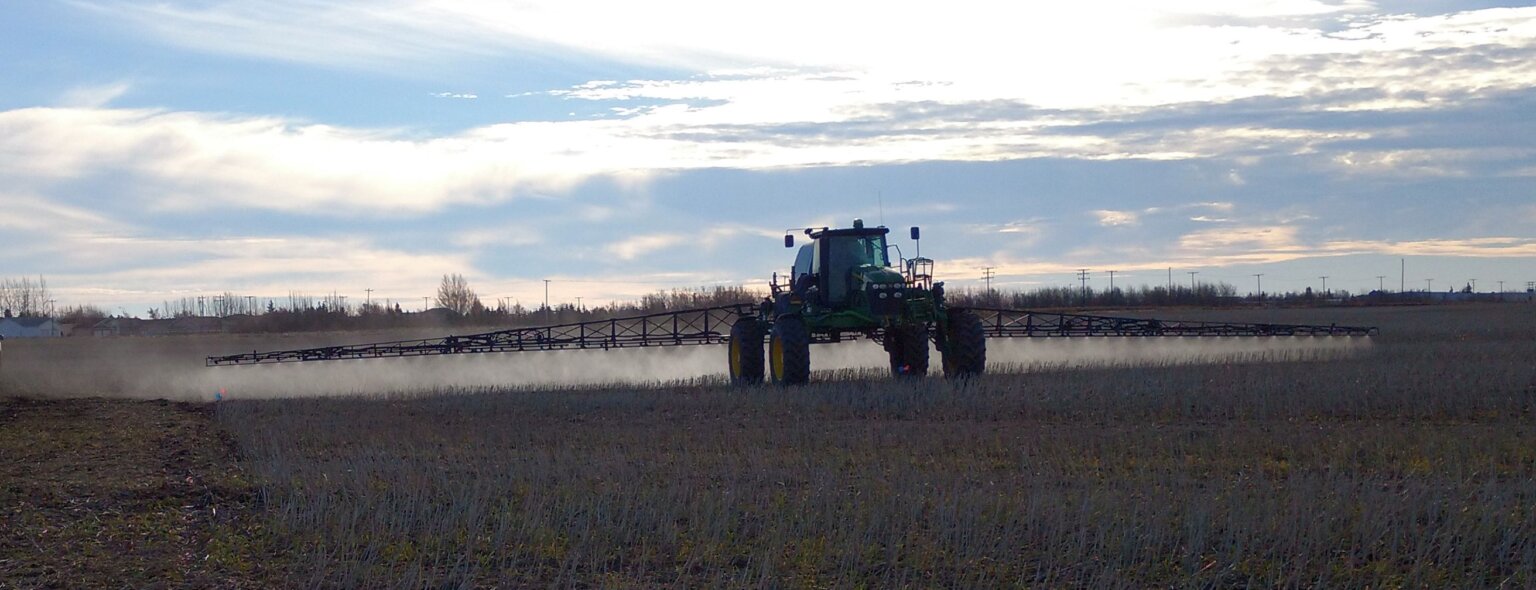 Ten Tips for Spraying in the Wind Sprayers 101